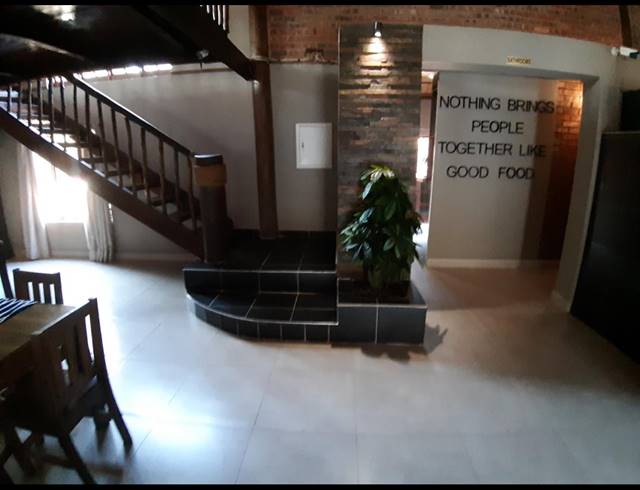 M² LODGE FOR SALE IN ZEERUST